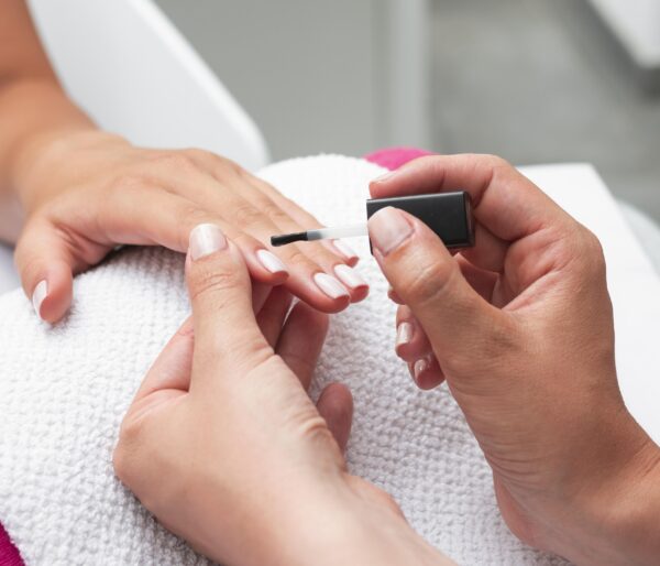 Manicure - Image 2